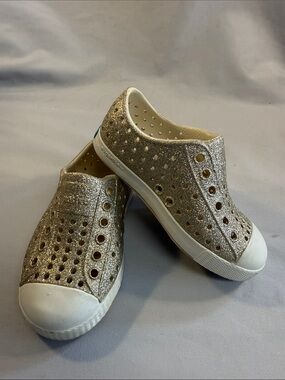 Native Shoes Kids Glitter Slip-On Sneakers - Silver